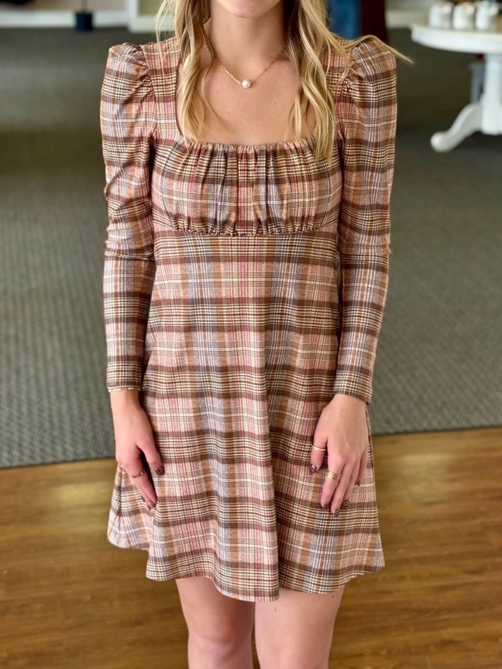 Smith & Quinn Juliet dress Dress Size Small